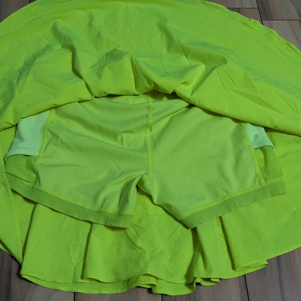 EUC! Lululemon Court Rival Skirt In Bright Yellow Size 10 - Picture 16 of 16